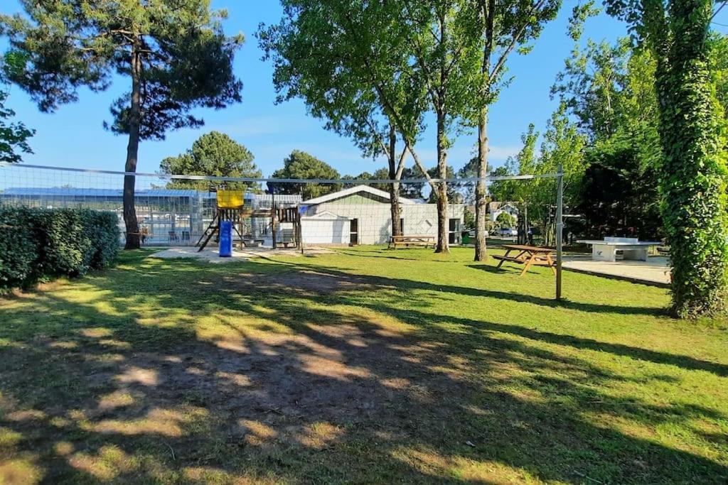 Chez Ced Et Laeti, Appartement Prive Avec Jardin Et Terrasse Dans Residence L'Estuaire Muni D'Une Piscine Couverte Et Aire De Jeu, Linge De Lit Et De Salle D'Eau Ainsi Que Tele, Compris Dans Le Tarif Profitez A Fond De Notre Belle Region Le Verdon-sur-Mer Zewnętrze zdjęcie